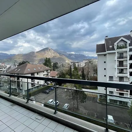 Le Mont-Veyrier, Parking Et Vue Appartement Annecy Buitenkant foto