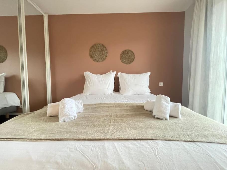 Appartement Le Mont-veyrier, Parking Et Vue Annecy