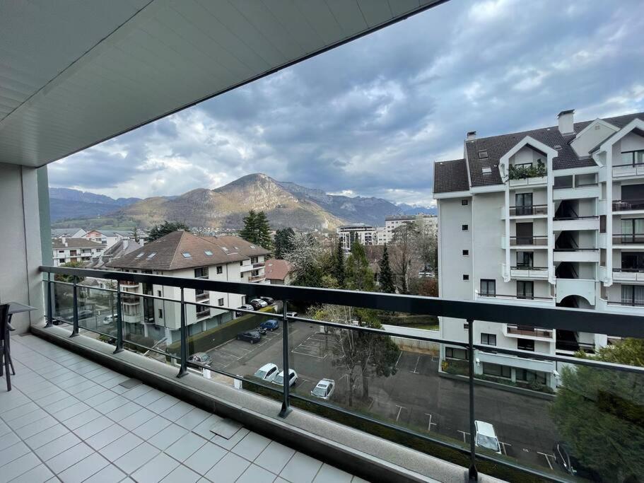 Appartement Le Mont-veyrier, Parking Et Vue Annecy